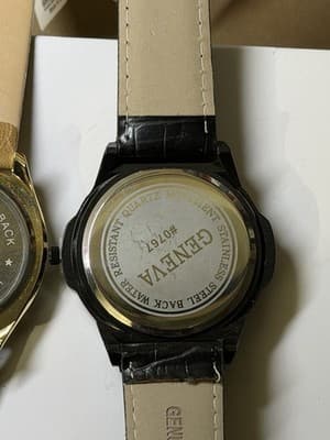 Lot of 2 Geneva Quartz Watches – Gold & Black – Fashion Women’s Wristwatch - Thumbnail 7