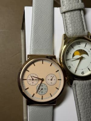 Lot of 4 Quartz Watches – Geneva & Others – Mixed Styles, Unisex Fashion - Thumbnail 8