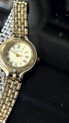 Liz Claiborne Women’s Quartz Watch Gold Tone Two-Tone For Parts/Repair - Thumbnail 2