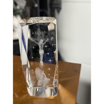 Crystal Jesus Statue w Cross Paperweight Free Standing - Thumbnail 7