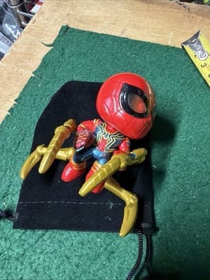 Funko Pop Marvel Spider-Man Iron Spider Bobblehead Figure 4” 2021 w/ Base - Thumbnail 9
