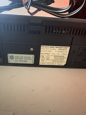 Magnavox VIDEO CASSETTE RECORDER VR9120A T01 - Thumbnail 5