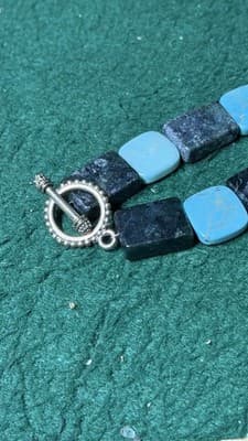 Turquoise & Black Stone Bracelet Silver Tone Toggle Clasp Boho Vintage Style 7” - Thumbnail 3