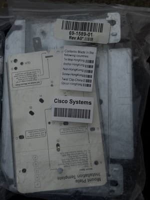 Cisco Systems 69-1589-01 Wall Mount Plate Installation Kit Bracket Hardware - Thumbnail 2