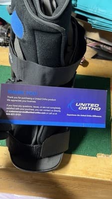 United Ortho Air Stabilizer Ankle Brace Walking Boot Size S/M New - Thumbnail 9