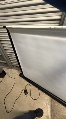 Motorized Projector Screen 92” (16:9) – Fully Working – 110V - Thumbnail 7