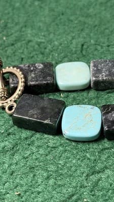 Turquoise & Black Stone Bracelet Silver Tone Toggle Clasp Boho Vintage Style 7” - Thumbnail 5