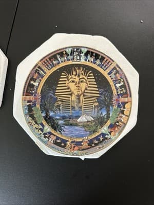 Collector Plates The Power of Ancient Egypt by Sue Chapman Bradford Exchange - Thumbnail 3