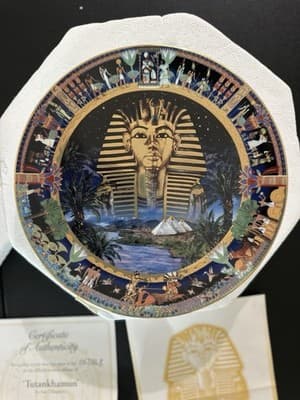 Collector Plates The Power of Ancient Egypt by Sue Chapman Bradford Exchange - Thumbnail 8
