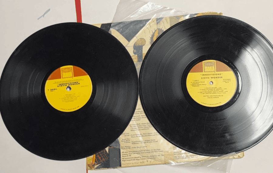Stevie Wonder – Innervisions 2 LP Tamla T326L – Untested – Worn Cover - Thumbnail 7