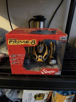 Mini Prime-8 Action Gorilla Robot by Bossa Nova – New, Boxed, Ages 4+ RadioShack - Thumbnail 3