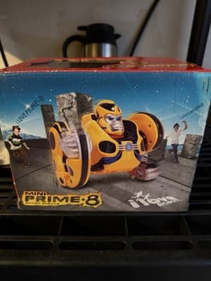 Mini Prime-8 Action Gorilla Robot by Bossa Nova – New, Boxed, Ages 4+ RadioShack - Thumbnail 6
