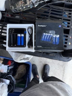 Doublepow Rechargeable AA Batteries 1.5V with LCD Charger and USB Cable Set - Thumbnail 2