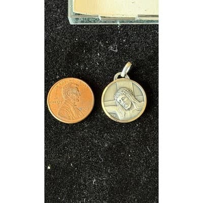 J. Balme French Sterling Silver Jesus Christ Medal Pendant Notre Dame de Paris - Thumbnail 10