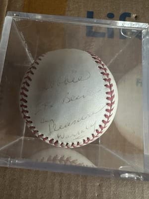 Joe Torre Signed Rawlings Official American League Baseball w/ Display Case - Thumbnail 3