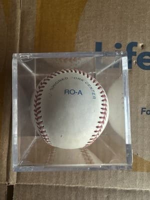 Joe Torre Signed Rawlings Official American League Baseball w/ Display Case - Thumbnail 5