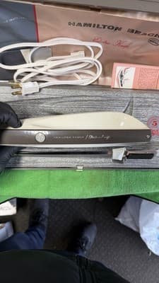 Vintage Hamilton Beach Electric Knife w/ Case Tested Working - Thumbnail 5