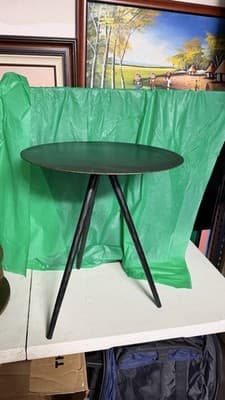 Round Black Metal End Table 23” Tall 18” Top 3-Leg Accent Table - Thumbnail 2