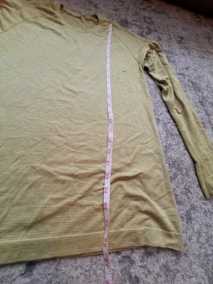 Lululemon Yellow Long Sleeve Athletic Top Men’s Size M Stretch - Thumbnail 6