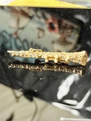 Vintage Gold Tone Rhinestone Flute Brooch Pin Faux Pearls Music Instrument - Thumbnail 9