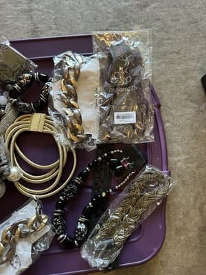 Large Mixed Lot of Fashion Jewelry – Necklaces, Bracelets, Earrings, Paparazzi#1 - Thumbnail 5