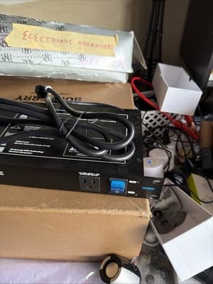 Luxul PC-900 Rackmount PDU 9 Outlet 15A 120V Power Distribution Unit Tested - Thumbnail 2