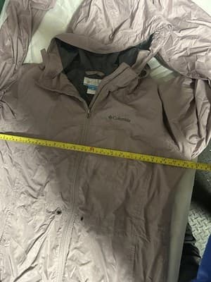 Columbia Women’s Hooded Jacket Pink Gray Snowflake Print Size L Lightweight - Thumbnail 9