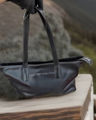 Coach Black Leather Zip Top Tote Shoulder Bag F05S-7790 - Thumbnail 2