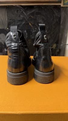 Black Leather Ankle Boots Women’s US 9.5 Chunky Sole Slip-On - Thumbnail 6