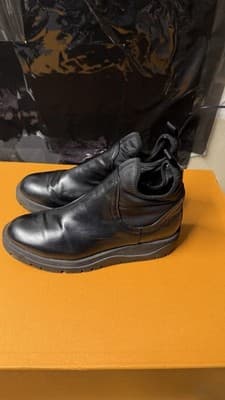 Black Leather Ankle Boots Women’s US 9.5 Chunky Sole Slip-On - Thumbnail 3