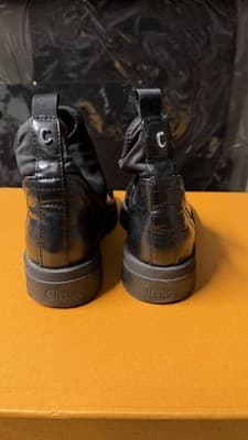 Black Leather Ankle Boots Women’s US 9.5 Chunky Sole Slip-On - Thumbnail 4