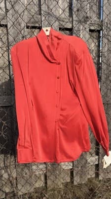 Dana Buchman 100% Silk Blouse Red Size 10 NWT Button Front