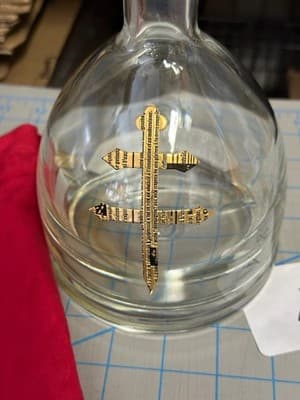 D’USSÉ VSOP Cognac Glass Bottle Decanter w Velvet Bag - Thumbnail 3