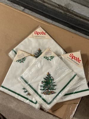 Spode Christmas Tree Cotton Napkins Set of 4 Vintage Made England New - Thumbnail 2