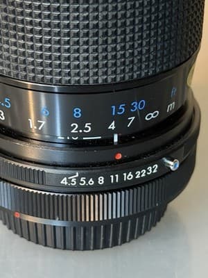Kiron 70–210mm f/4.5 Macro Zoom Lens– Kino Precision Japan –Vintage Manual Focus - Thumbnail 4