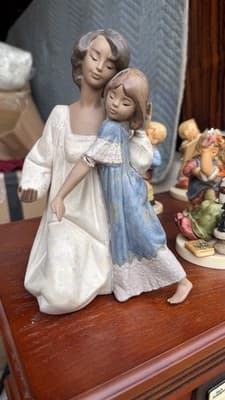 Lladro Mother & Daughter Figurine Spain 1986 AS IS Repair Restoration - Thumbnail 2