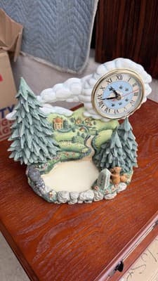 Goebel Hummelscapes Milestones Clock 1011-D Limited Edition 1999 - Thumbnail 3