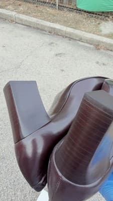 Calvin Klein Brown Leather Pumps Block Heel Square Toe Size 5.5 B Italy - Thumbnail 9