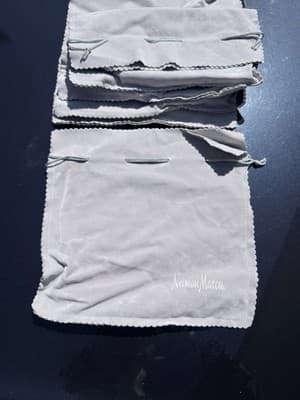 Vintage Neiman Marcus Velvet Jewelry Pouch Drawstring Storage Travel Bag - Thumbnail 2