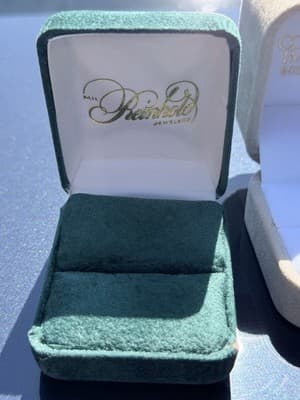 Vintage Jewelry Ring Boxes Lot of 3 Peinado C.D. Peacock Colombian Emeralds - Thumbnail 3