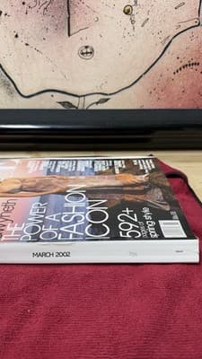 Vogue Magazine March 2002 – Gwyneth Paltrow Cover – 592+ Pages - Thumbnail 9