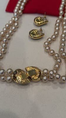 KJL Kenneth Jay Lane Pearl Necklace Earrings Set Designer Jewelry - Thumbnail 5