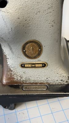 Vintage Singer 111W155 Industrial Sewing Machine Head As-Is - Thumbnail 3