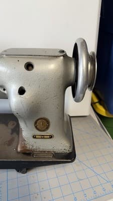 Vintage Singer 111W155 Industrial Sewing Machine Head As-Is - Thumbnail 2