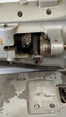 Vintage Singer 211W155 Industrial Sewing Machine Head Turns As-Is - Thumbnail 12