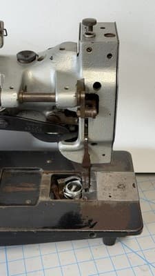 Vintage Singer 111W155 Industrial Sewing Machine Head As-Is - Thumbnail 10