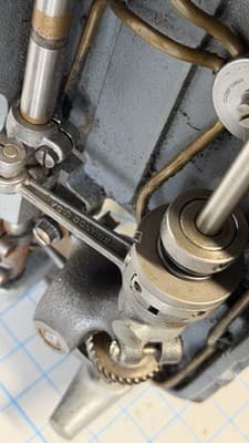 Vintage Singer 211W155 Industrial Sewing Machine Head Turns As-Is - Thumbnail 19