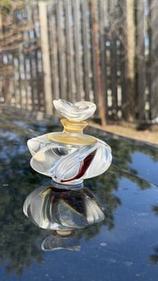 Lalique Samoa Crystal Perfume Bottle Frosted Clear Glass Red Accent