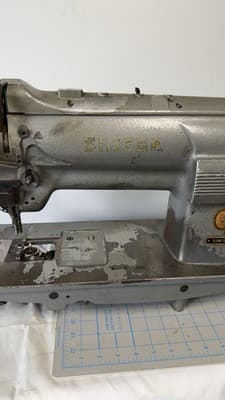 Vintage Singer 211W155 Industrial Sewing Machine Head Turns As-Is - Thumbnail 5