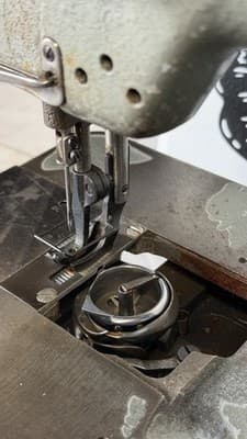 Vintage Singer 211G566 Industrial Sewing Machine Head As-Is - Thumbnail 12